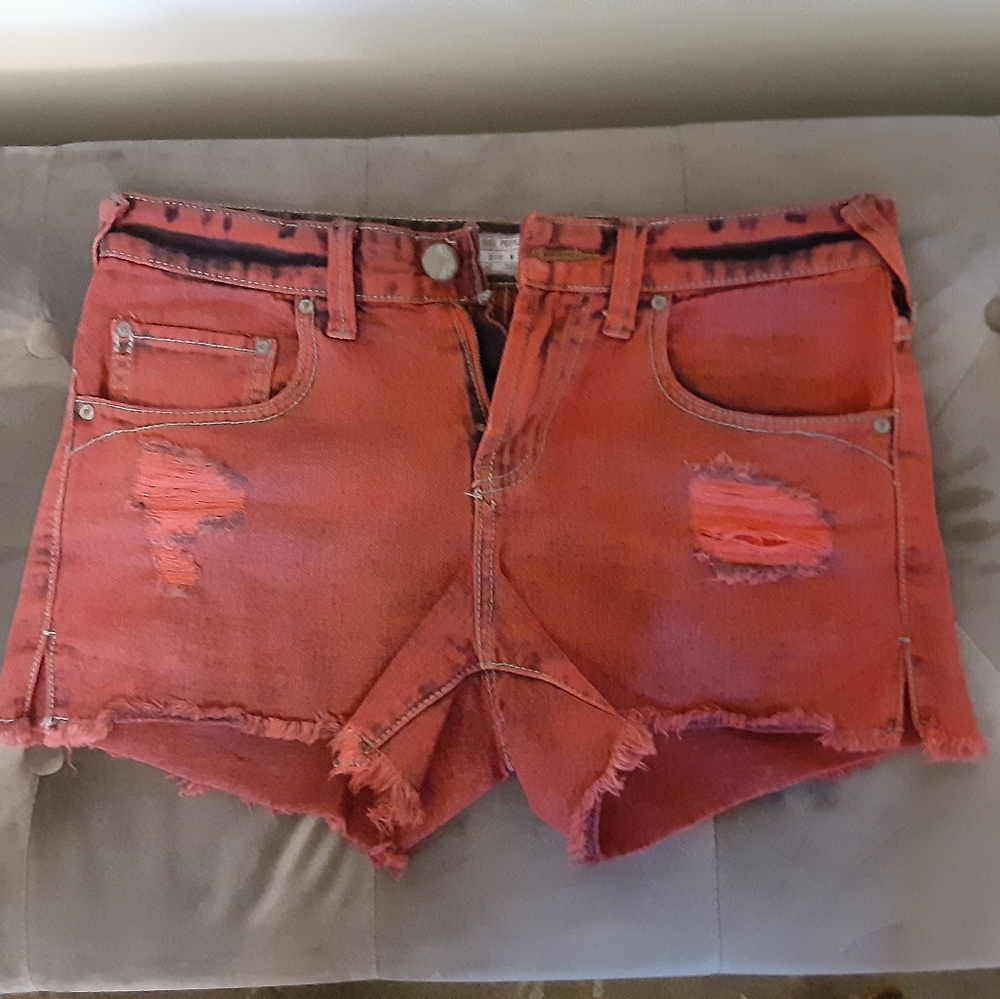 Free people demin shorts SZ -25 - Picture 1 of 3